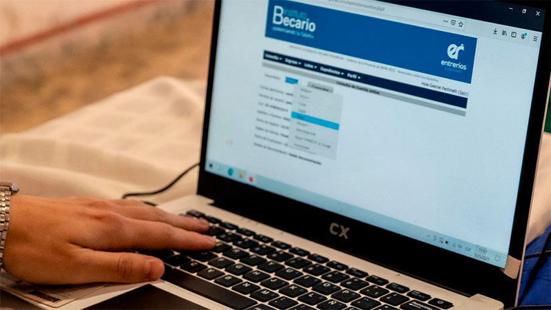 Este jueves comienza el pago de las becas provinciales de todos los niveles