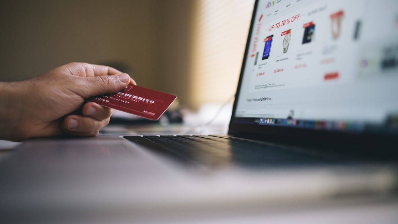 Investigan múltiples estafas, se vaciaron cuentas de al menos seis bancos