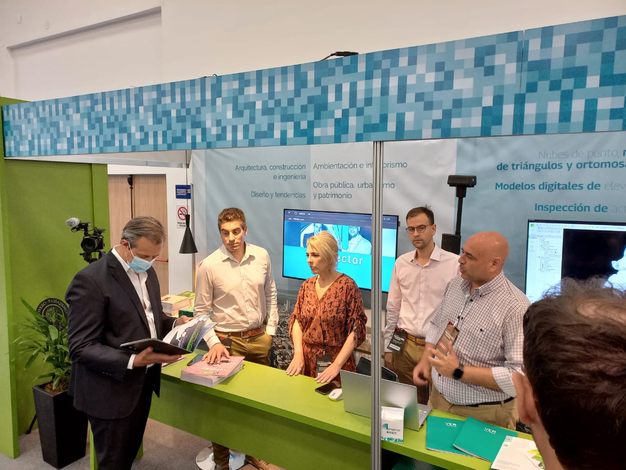 Inauguró la primera Muestra de la Construcción en Paraná