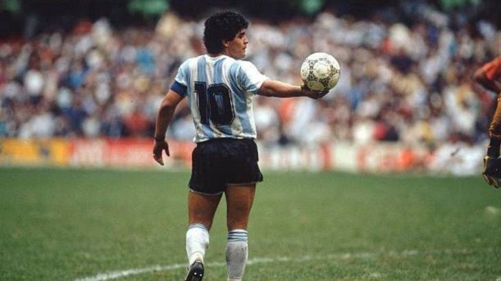 Un año sin Maradona: el día que se fue el ídolo y solo quedó la tristeza Un año sin Maradona: el día que se fue el ídolo y solo quedó la tristeza