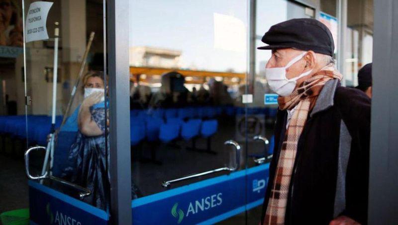 El Gobierno jubiló a 85 mil personas en lo que va de noviembre El Gobierno jubiló a 85 mil personas en lo que va de noviembre