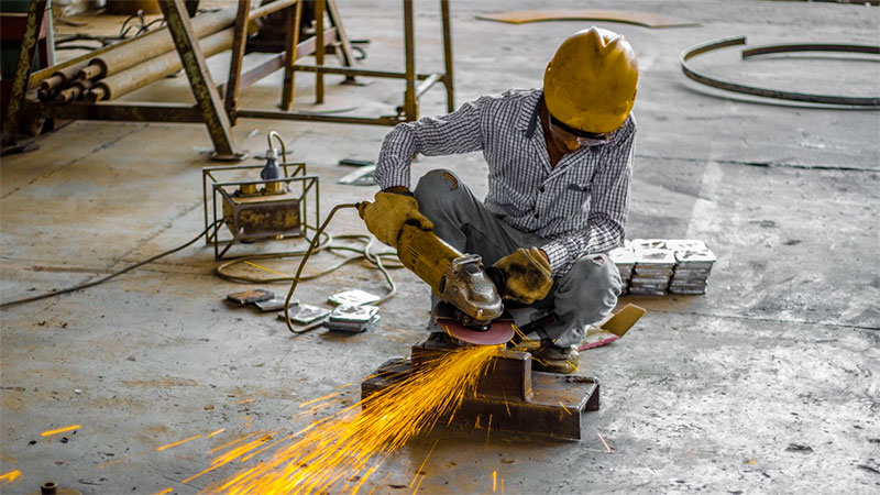 El empleo registrado aumentó en agosto un 2,8% interanual