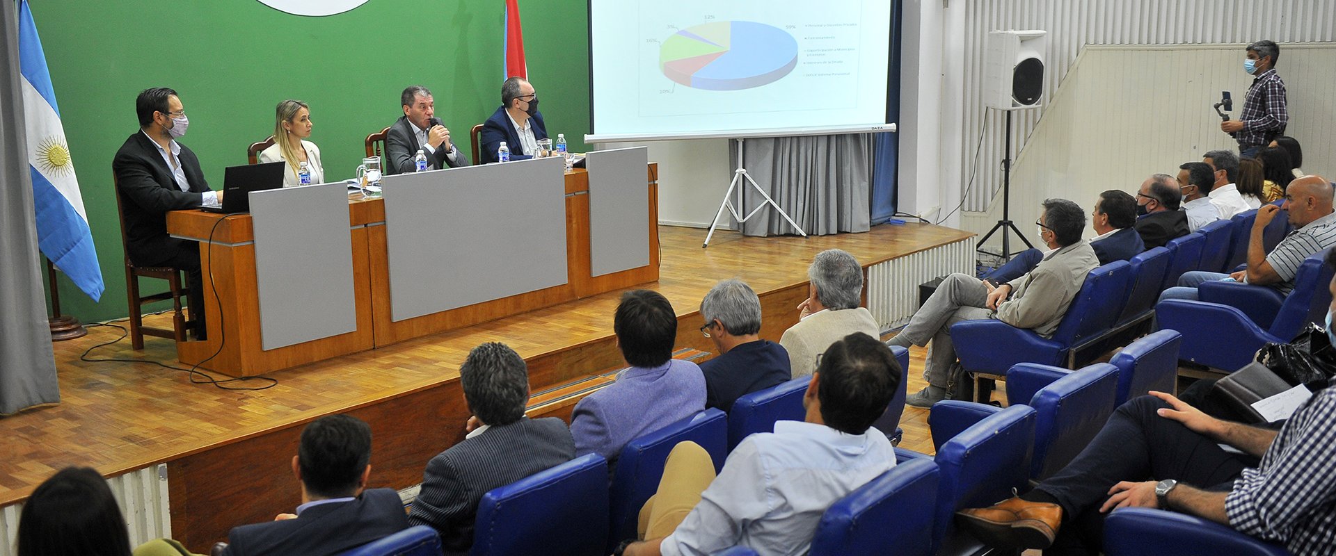 Ballay destacó el equilibrio fiscal y financiero que permite priorizar inversiones en 2022 Ballay destacó el equilibrio fiscal y financiero que permite priorizar inversiones en 2022