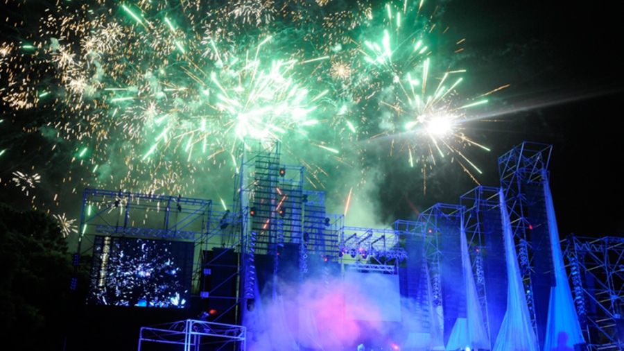 Chau a las bombas y a los petardos: solo se fabricarán fuegos artificiales de bajo impacto Chau a las bombas y a los petardos: solo se fabricarán fuegos artificiales de bajo impacto
