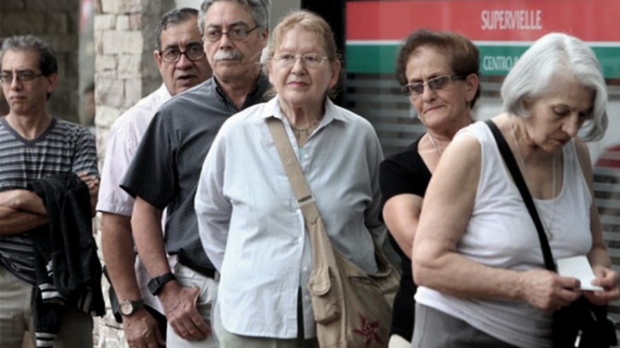 Entre el 20 y el 23 se pagará el bono de 8.000 pesos a los jubilados Entre el 20 y el 23 se pagará el bono de 8.000 pesos a los jubilados