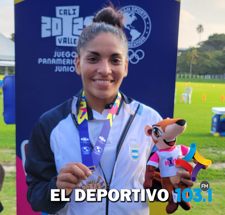 Camila Fuenzalida subió al Tercer Escalón del podio en el Pentatlón Femenino Camila Fuenzalida subió al Tercer Escalón del podio en el Pentatlón Femenino