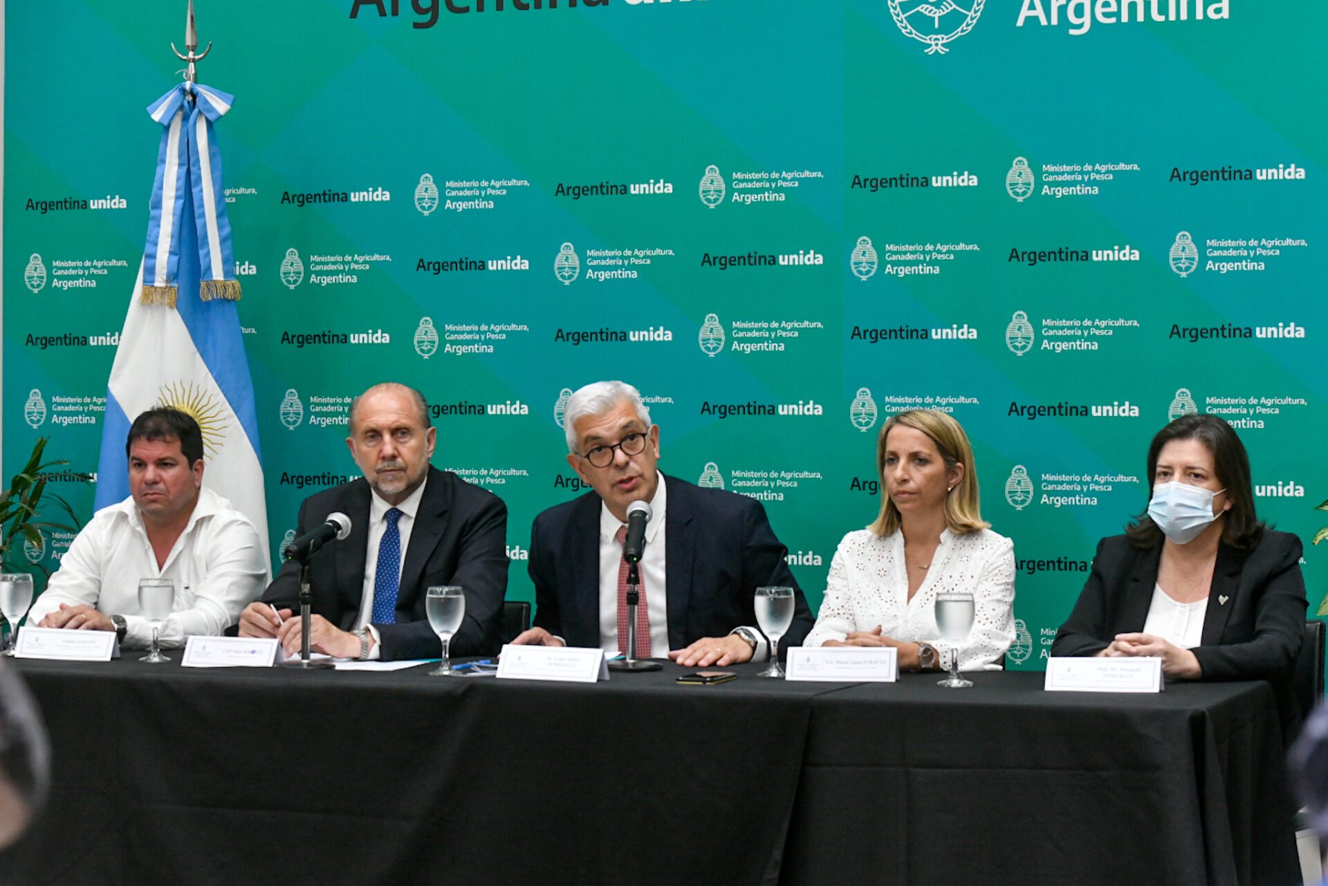 Stratta participó de la reunión con el ministro Julián Domínguez y las entidades agropecuarias