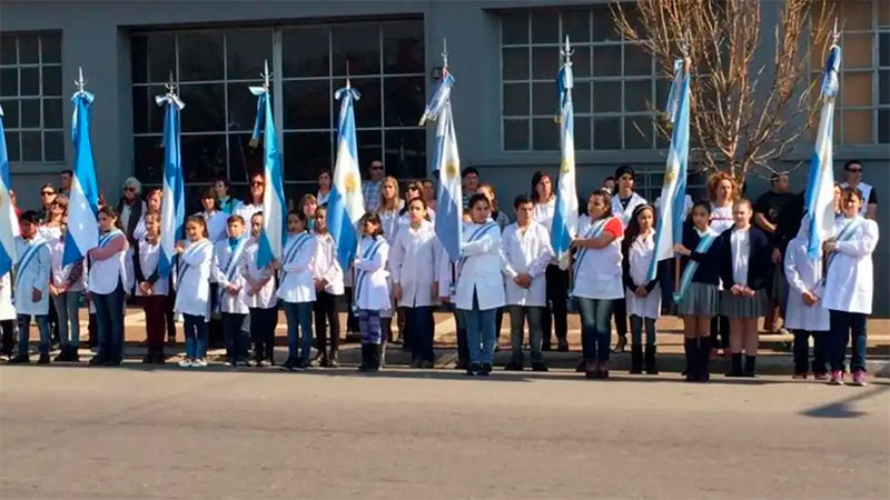 En La Pampa los alumnos podrán llevar la bandera sin tener el mejor promedio