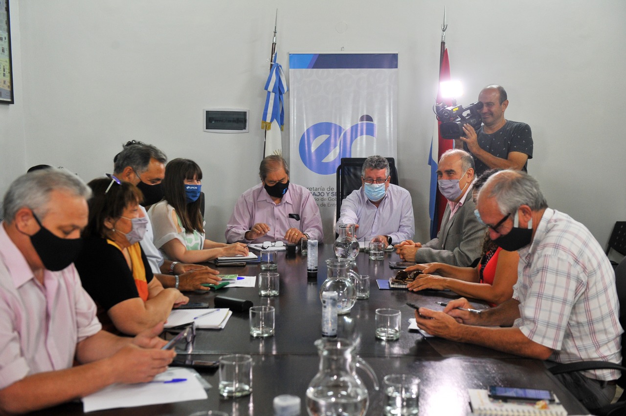 La provincia garantiza salarios acordes a la inflación del año