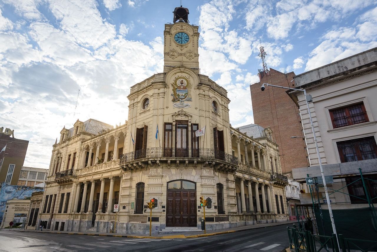 La Municipalidad decretó tres días de duelo por el fallecimiento del ex gobernador Jorge Busti La Municipalidad decretó tres días de duelo por el fallecimiento del ex gobernador Jorge Busti