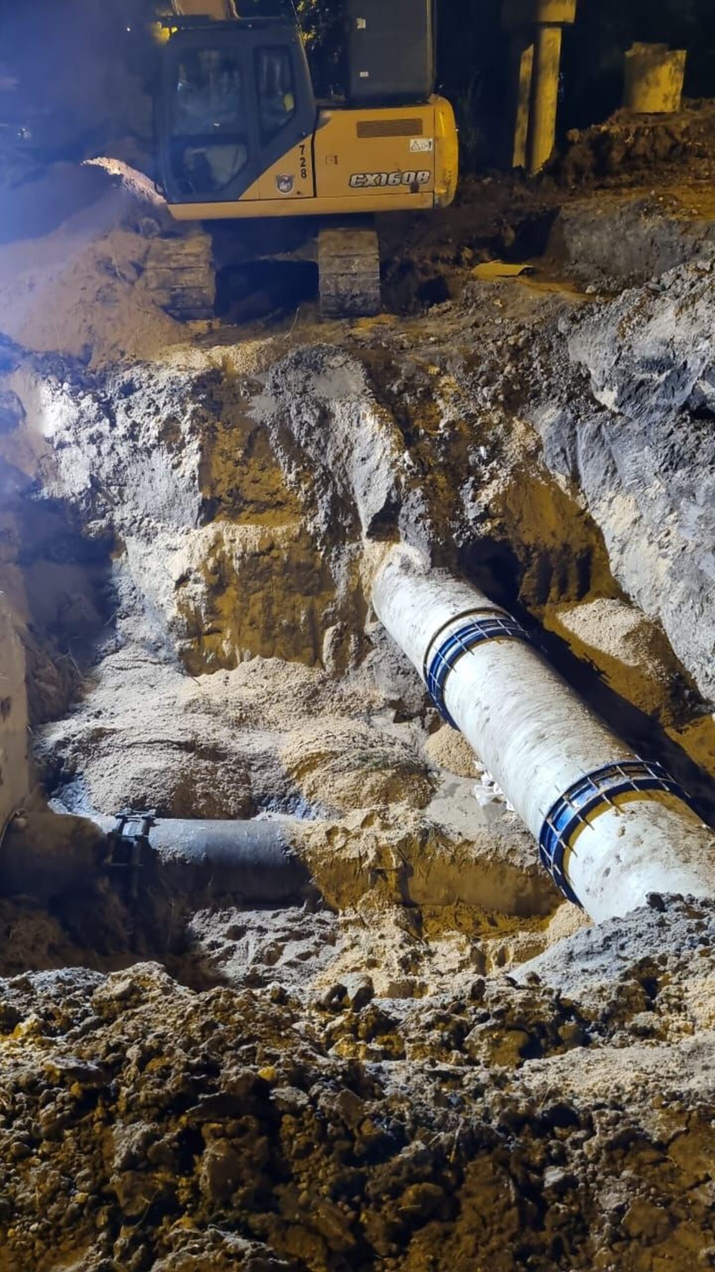 Finalizaron las reparaciones y retoman la distribución para restablecer el servicio de agua potable