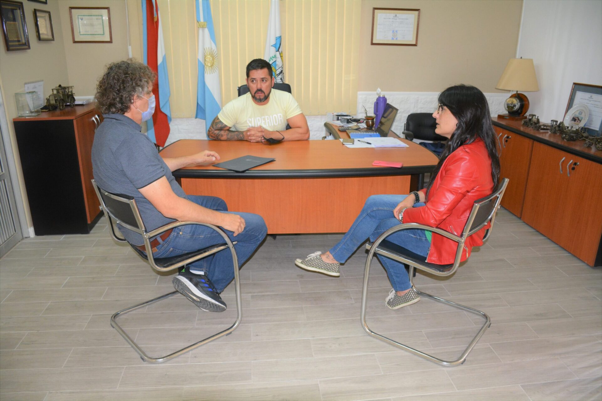 El Intendente Toledo recibió la visita del Ministerio de Ambiente de la Nación El Intendente Toledo recibió la visita del Ministerio de Ambiente de la Nación