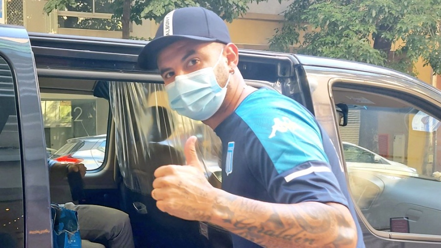 Cardona arregló con Racing y se mostró «feliz con esta nueva ilusión» Cardona arregló con Racing y se mostró «feliz con esta nueva ilusión»