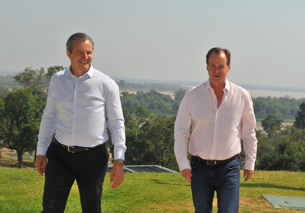 Bordet repasó la agenda de obras con el intendente de Paraná, Adán Bahl