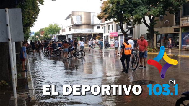 Terrible accidente por la lluvia en una carrera de ciclismo