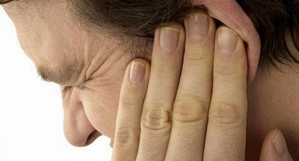 Reino Unido: descubren nuevos síntomas relacionados a Ómicron que afectan el olfato y el oído Reino Unido: descubren nuevos síntomas relacionados a Ómicron que afectan el olfato y el oído