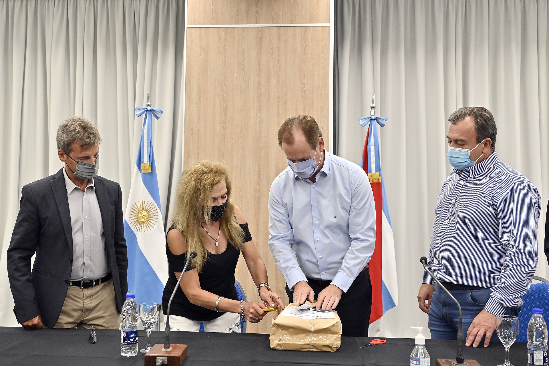 “Generar el acceso a la vivienda propia es una tarea indelegable”, señaló Bordet “Generar el acceso a la vivienda propia es una tarea indelegable”, señaló Bordet