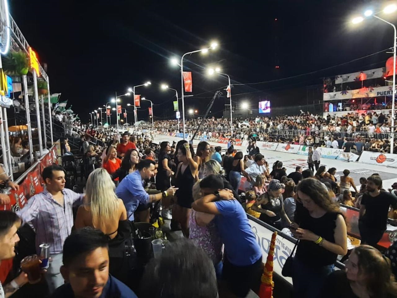 El carnaval movilizó unos 3 millones de turistas en el cierre de una temporada histórica El carnaval movilizó unos 3 millones de turistas en el cierre de una temporada histórica