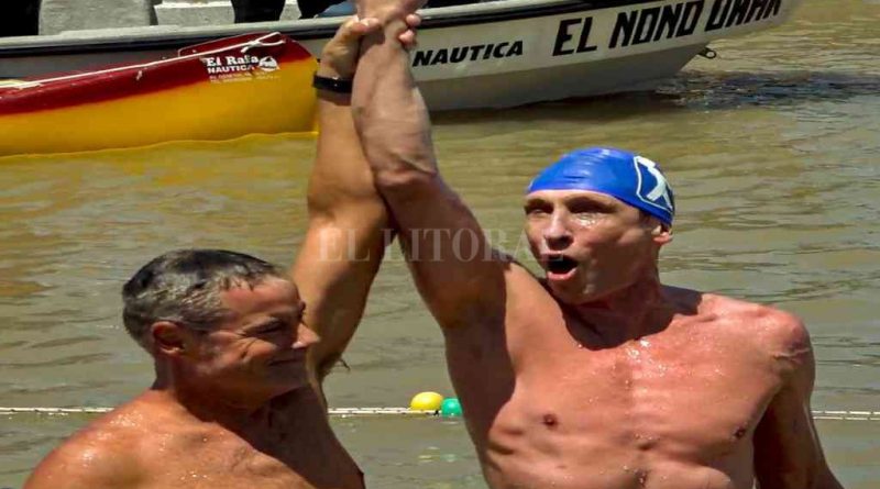 John Morgan, el nadador no vidente que competirá en la Villa Urquiza-Paraná