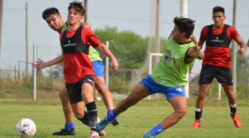 Triunfos de la Reserva de Patronato ante San Benito