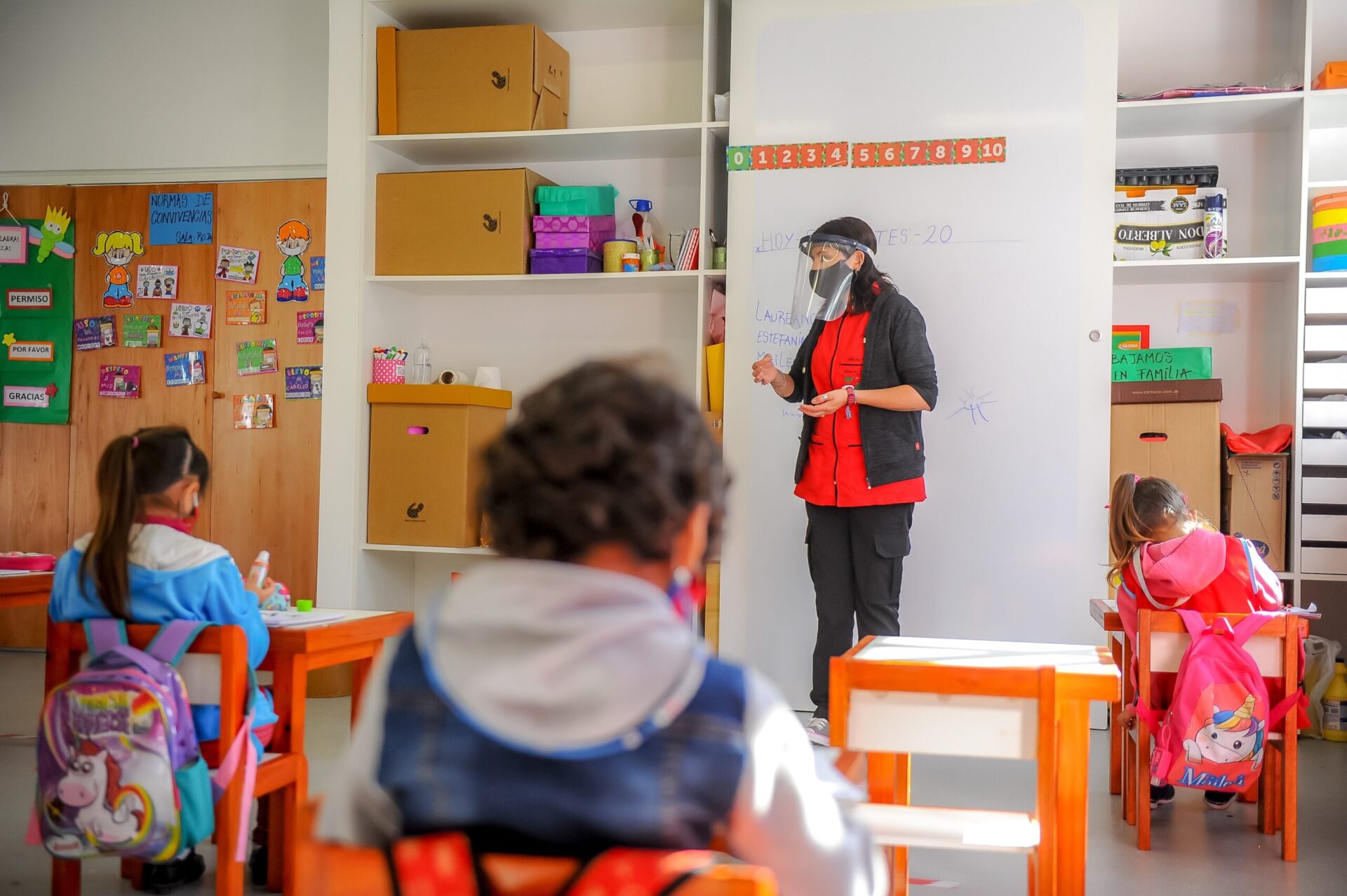 La provincia titularizará 2000 cargos en jardines y escuelas primarias durante 2022 La provincia titularizará 2000 cargos en jardines y escuelas primarias durante 2022