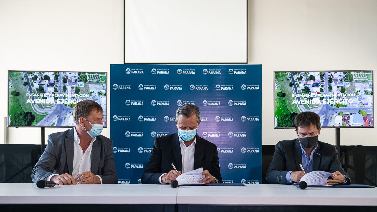 Firmaron el contrato de inicio de obra de ensanche y repavimentación de avenida Ejército y Paracao Firmaron el contrato de inicio de obra de ensanche y repavimentación de avenida Ejército y Paracao