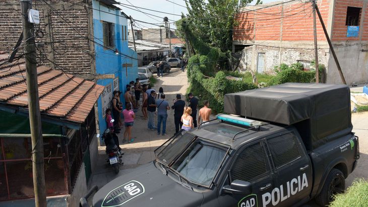 Internaron a cuatro personas por consumir cocaína presuntamente adulterada en Rosario Internaron a cuatro personas por consumir cocaína presuntamente adulterada en Rosario