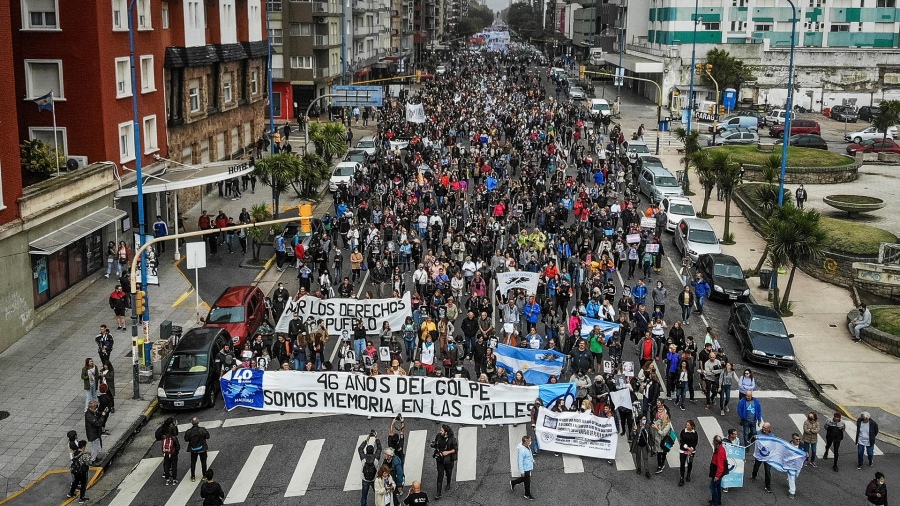 Marchas y actos por el Día de la Memoria en las provincias a 46 años del golpe Marchas y actos por el Día de la Memoria en las provincias a 46 años del golpe