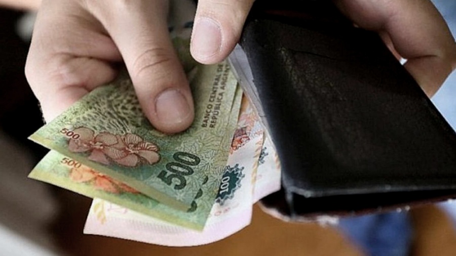 Acordaron un nuevo salario mínimo de .850
