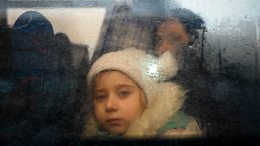Ucrania y Rusia abrirán «corredores humanitarios» para evacuar civiles Ucrania y Rusia abrirán «corredores humanitarios» para evacuar civiles