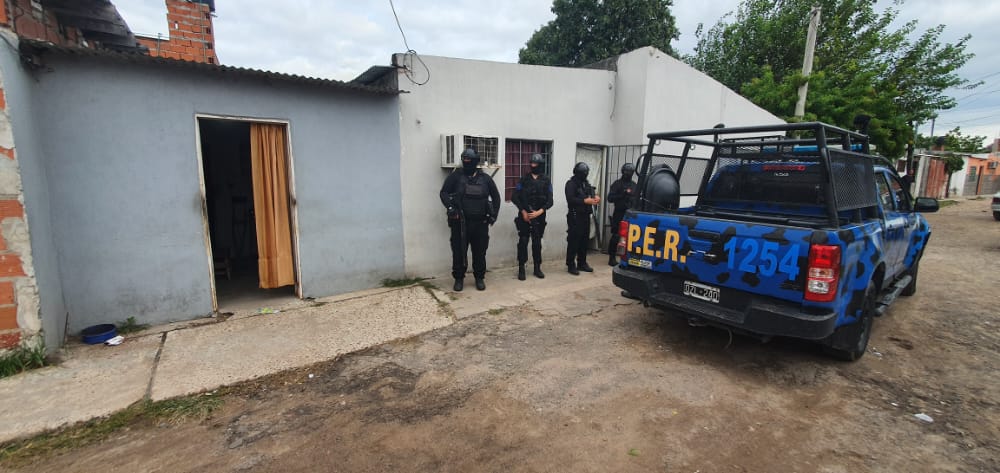 Se efectuaron dos allanamientos en viviendas ubicadas en la zona de Barrio Mosconi de esta ciudad