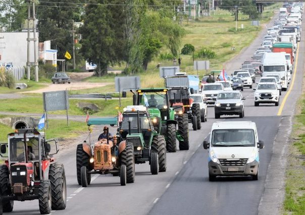 El campo marchó contra las medidas del Gobierno