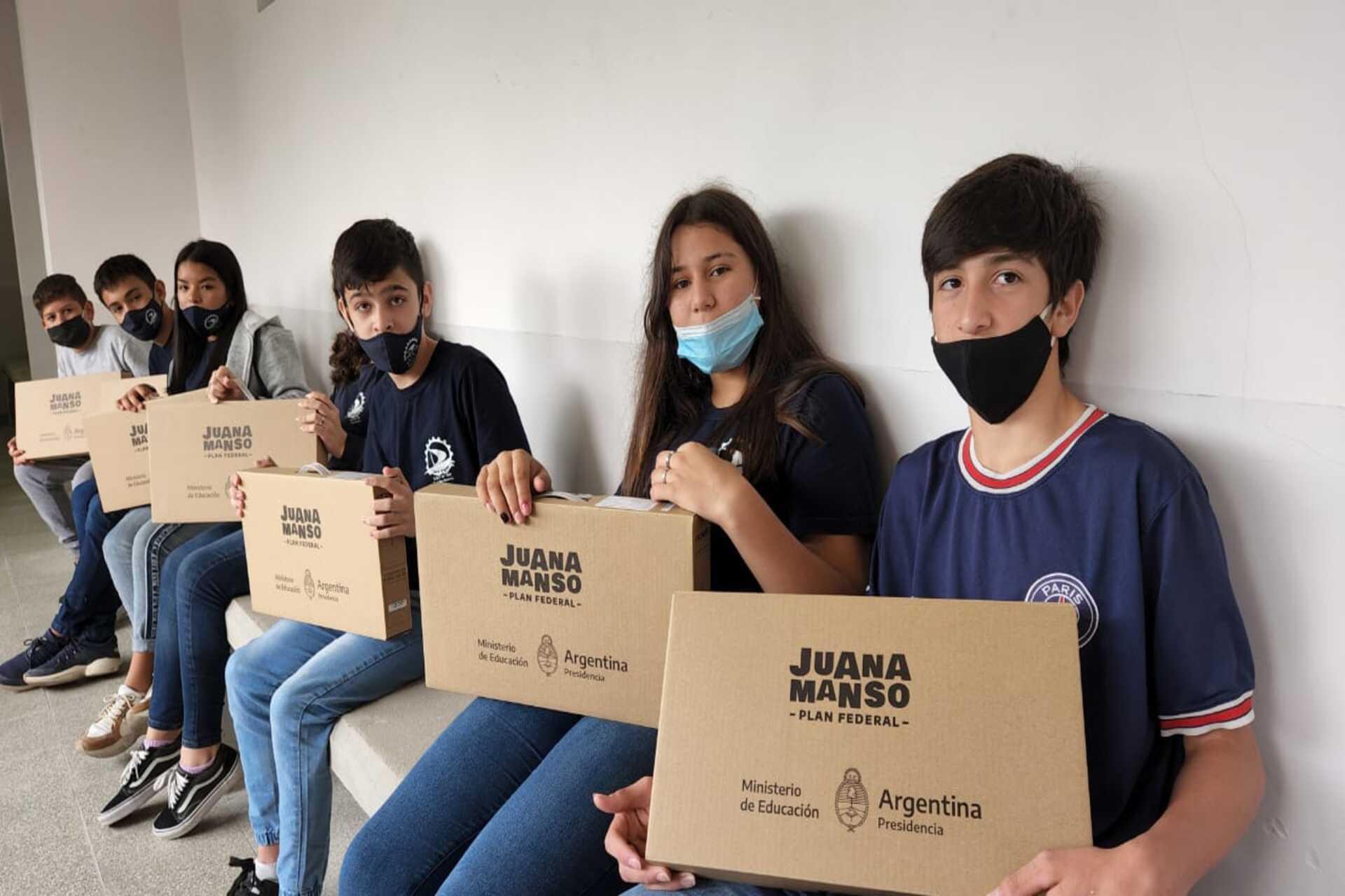 Se relanzó el programa Conectar Igualdad en Entre Ríos Se relanzó el programa Conectar Igualdad en Entre Ríos