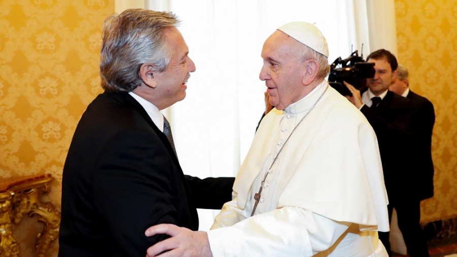 El Papa envía una carta a Fernández y pide por los «débiles y descartados» El Papa envía una carta a Fernández y pide por los «débiles y descartados»