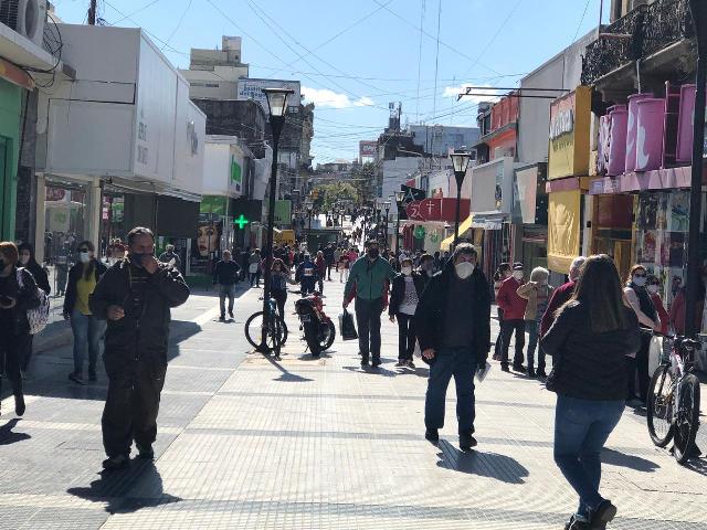 En Paraná, ya no es obligatorio el uso de barbijo En Paraná, ya no es obligatorio el uso de barbijo