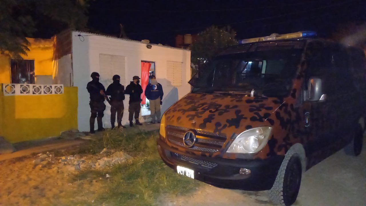 Allanamientos en dos viviendas ubicadas en la zona del B° San Agustín Allanamientos en dos viviendas ubicadas en la zona del B° San Agustín