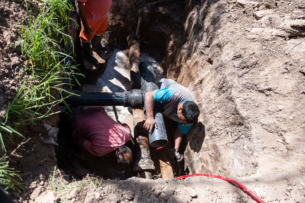 Reanudan la producción y distribución de agua potable Reanudan la producción y distribución de agua potable