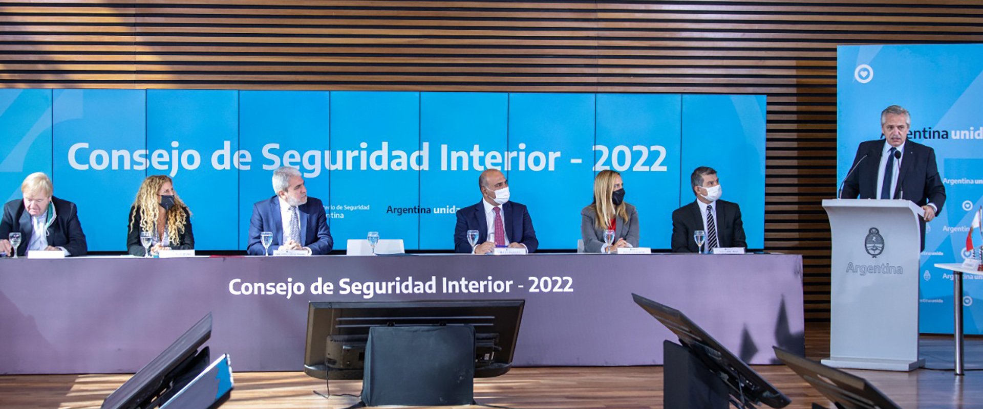 Entre Ríos expuso la experiencia de la Ley de Narcomenudeo en el Consejo Federal de Seguridad Interior Entre Ríos expuso la experiencia de la Ley de Narcomenudeo en el Consejo Federal de Seguridad Interior
