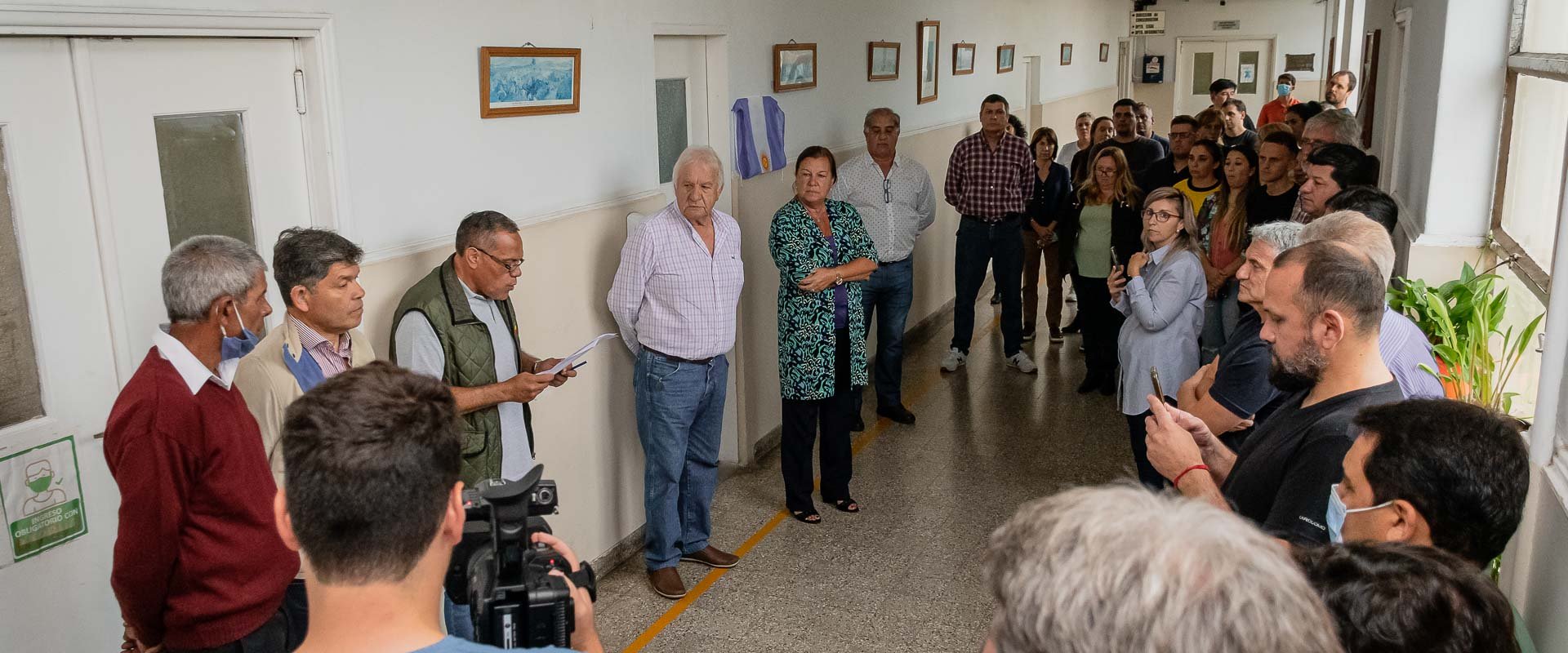 Brindaron un reconocimiento a trabajadores viales ex combatientes de Malvinas Brindaron un reconocimiento a trabajadores viales ex combatientes de Malvinas