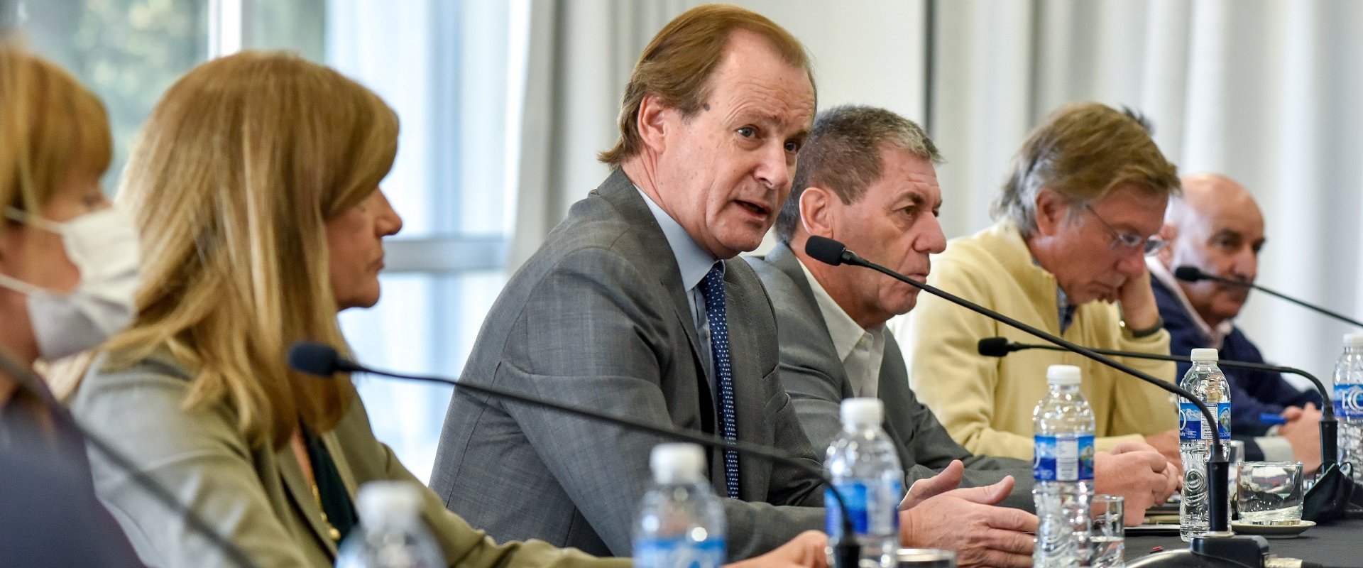 Bordet:“Consolidamos un camino de crecimiento, producción y empleo para el futuro de la provincia” Bordet:“Consolidamos un camino de crecimiento, producción y empleo para el futuro de la provincia”