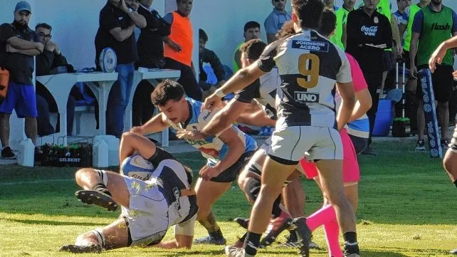Estudiantes ganó en Santa Fe y sigue puntero en Primera Estudiantes ganó en Santa Fe y sigue puntero en Primera