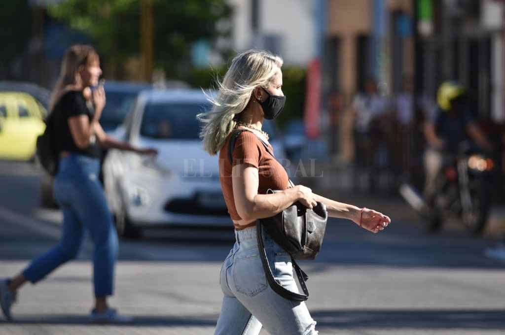 Alertan que la Argentina transita «una ola significativa» de coronavirus Alertan que la Argentina transita «una ola significativa» de coronavirus