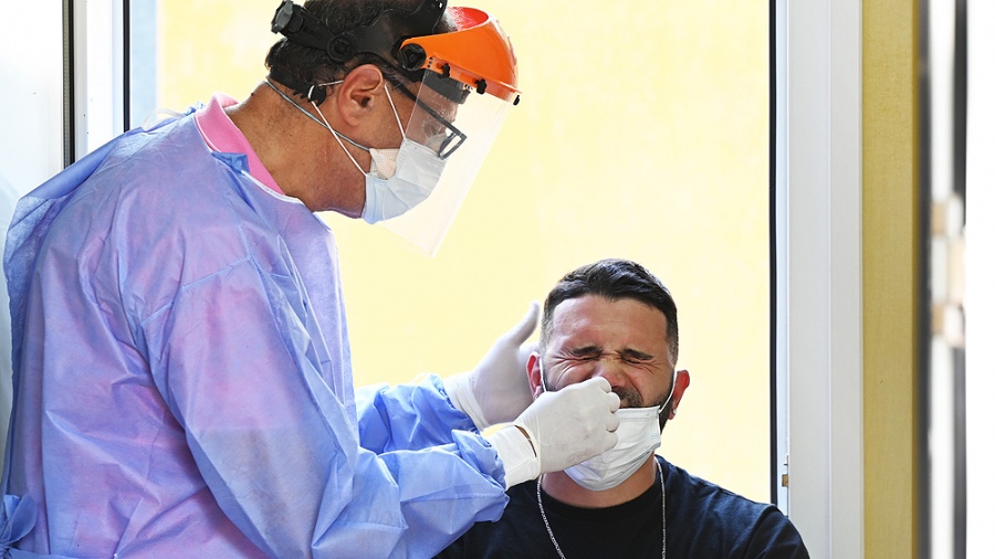 Reportaron 76 muertos y 17.646 nuevos casos de coronavirus en la última semana Reportaron 76 muertos y 17.646 nuevos casos de coronavirus en la última semana