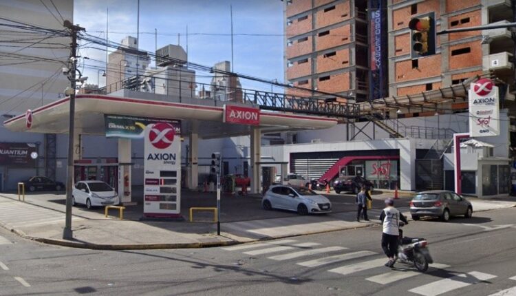 Denuncian que Axion no entrega combustible y hay estaciones sin gasoil y nafta