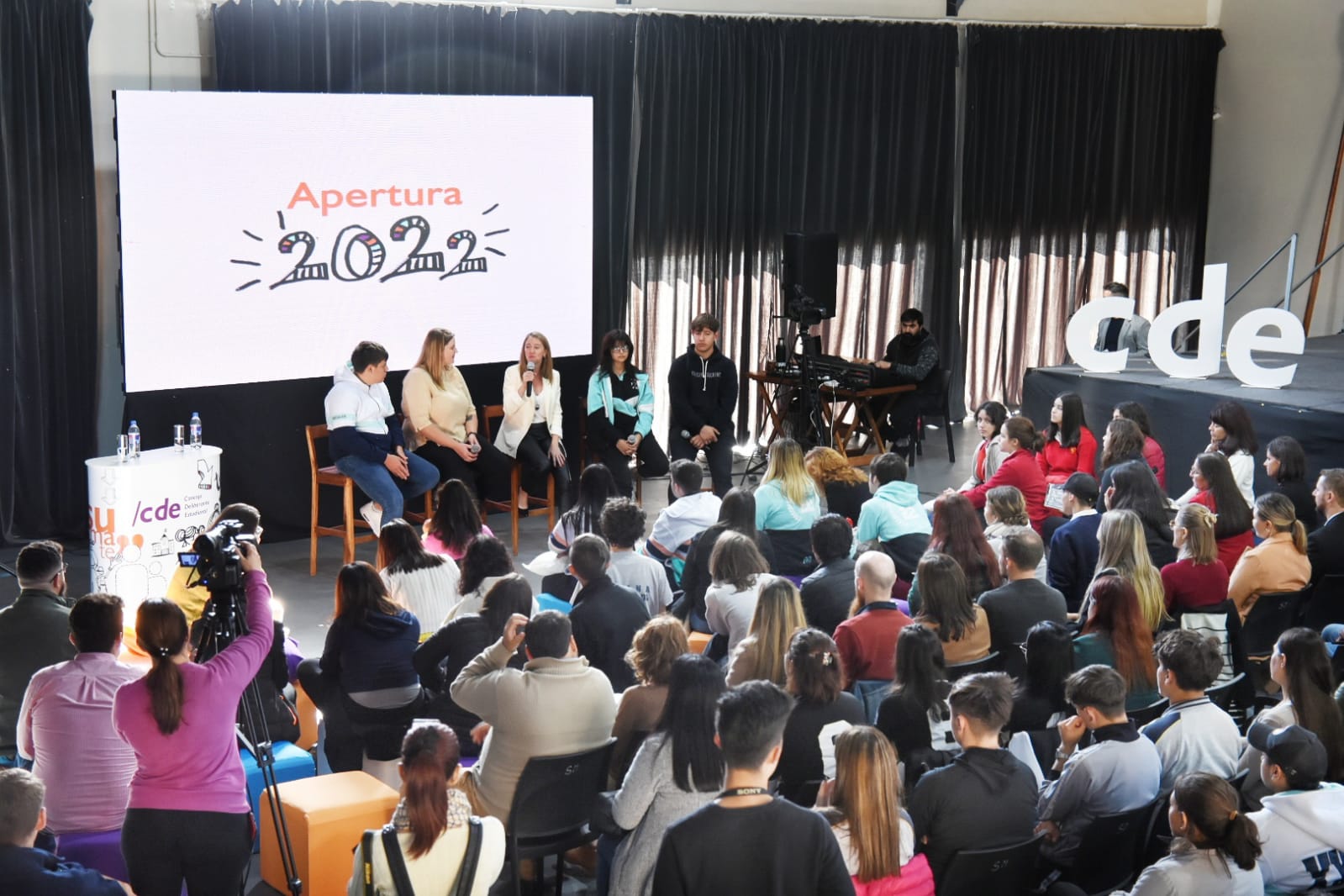 Presentaron la edición 2022 del Concejo Deliberante Estudiantil de Paraná Presentaron la edición 2022 del Concejo Deliberante Estudiantil de Paraná