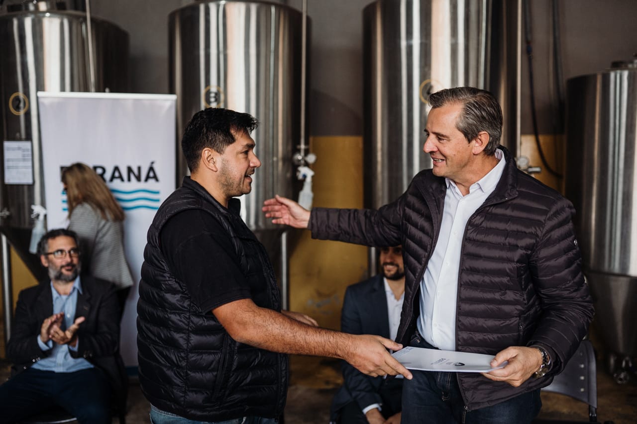 La Municipalidad de Paraná entregó créditos a emprendedores