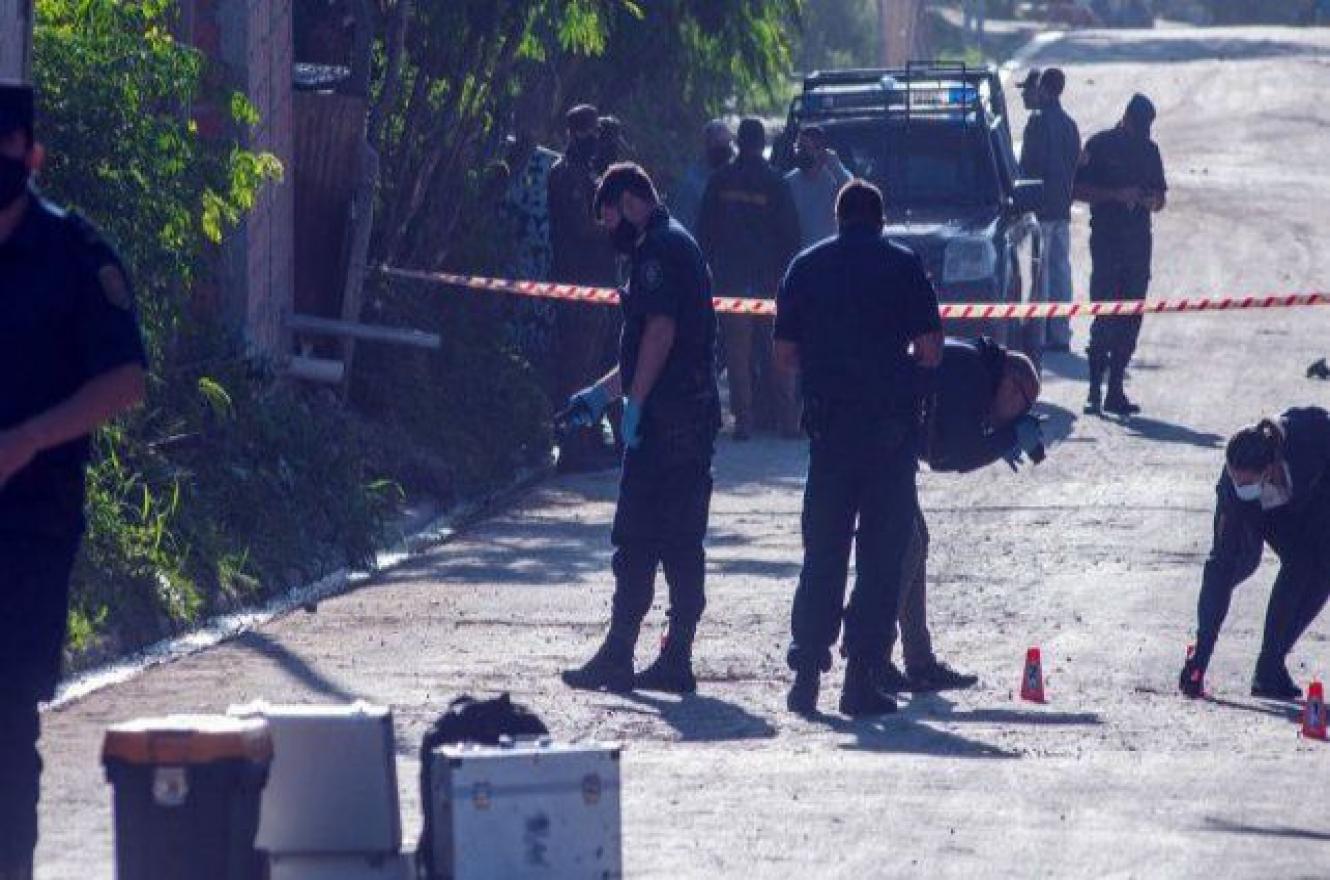 Sancionan a dos jefes de comisarías en Paraná Sancionan a dos jefes de comisarías en Paraná