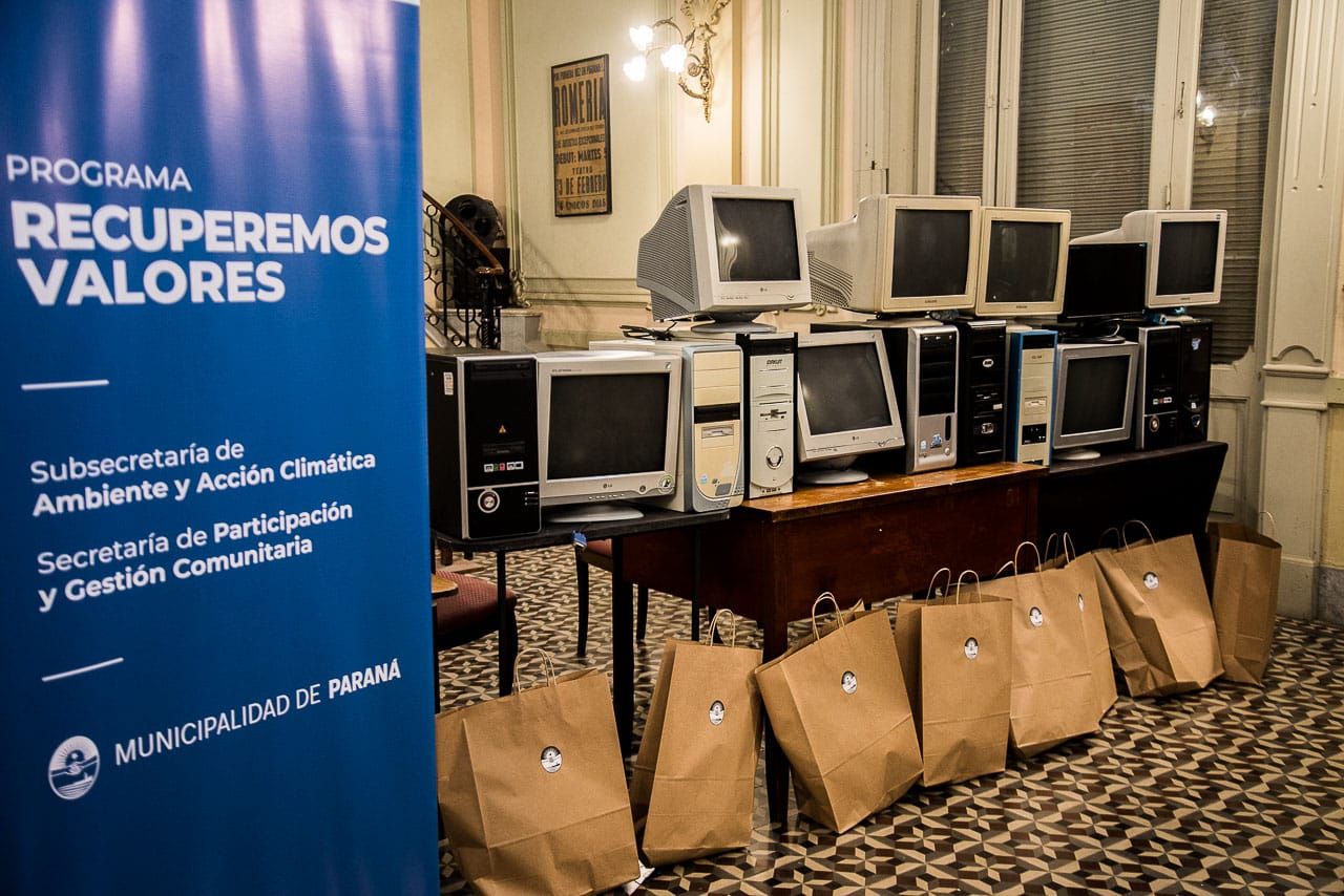 La Municipalidad continúa con el reciclaje de aparatos eléctricos y electrónicos