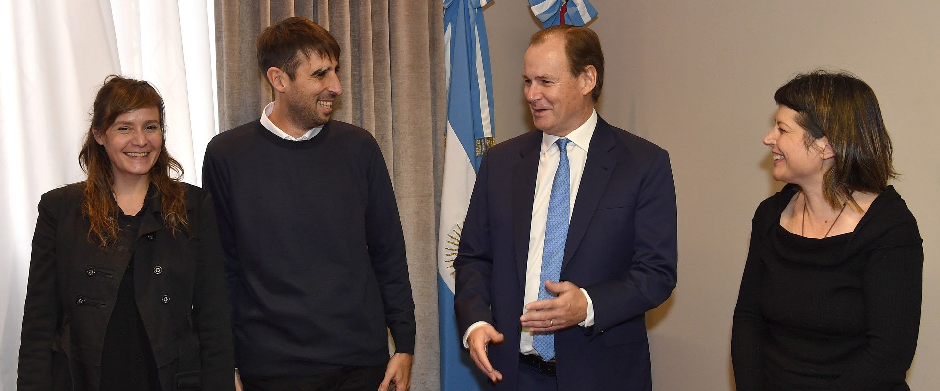 Bordet gestiona y coordina políticas culturales para Entre Ríos Bordet gestiona y coordina políticas culturales para Entre Ríos