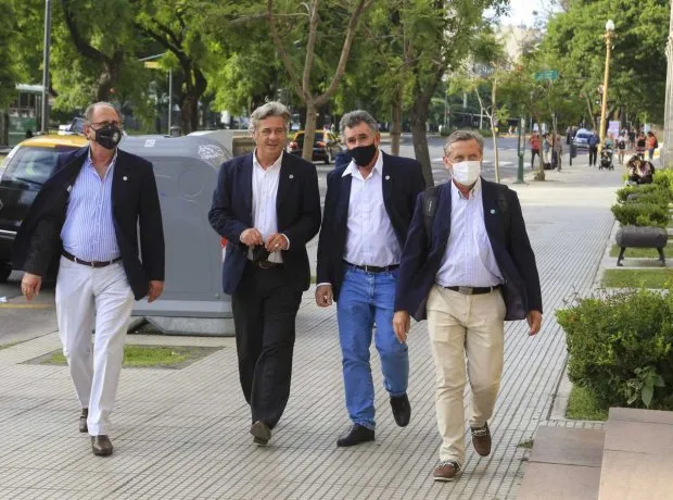 Falta de gasoil: el campo anunció un paro nacional para el 13 de julio Falta de gasoil: el campo anunció un paro nacional para el 13 de julio